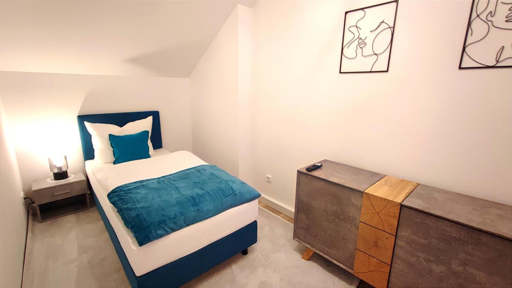 Homely Stay - Urban Oasis Apartments Moosburg Kültér fotó