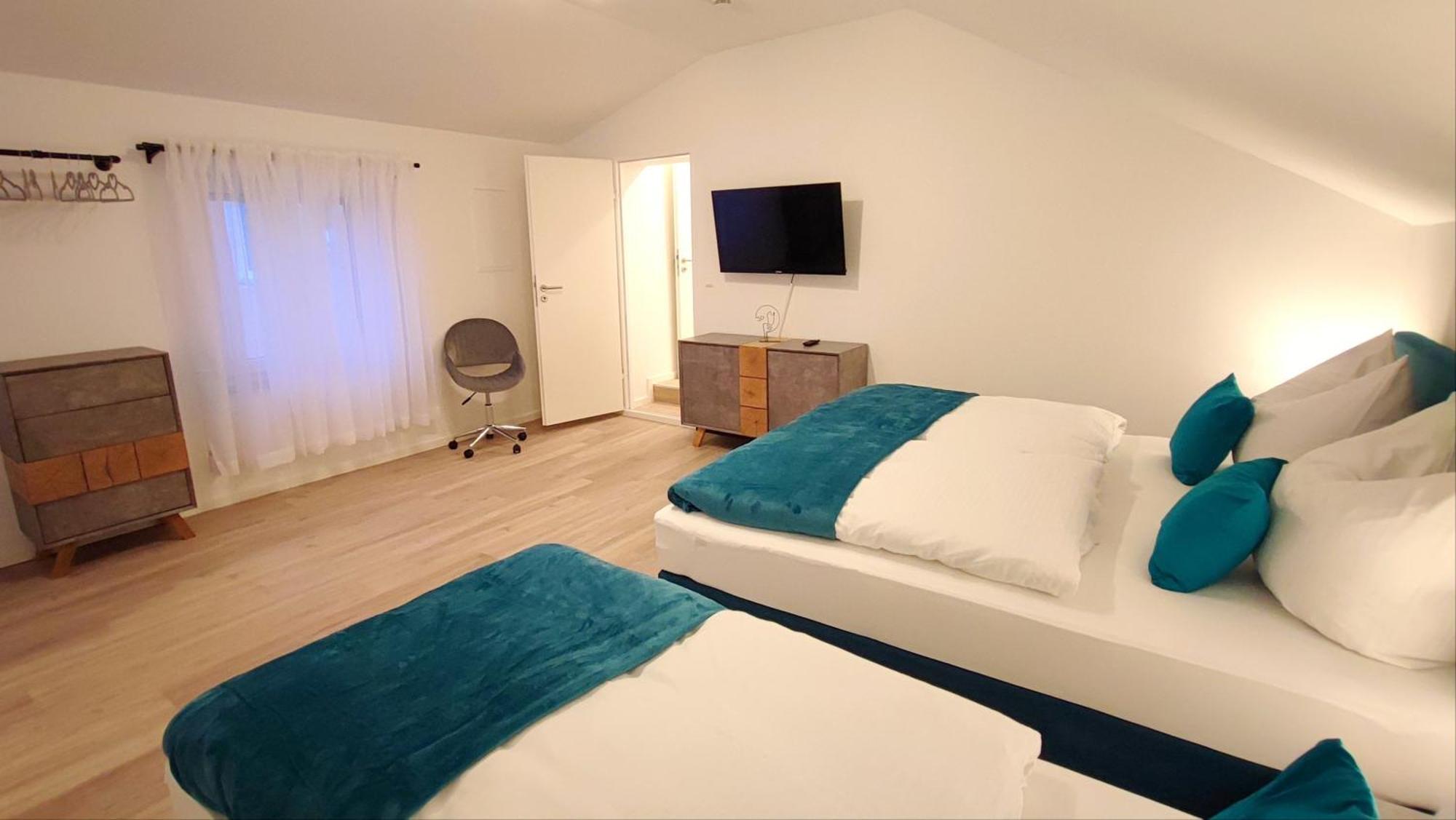 Homely Stay - Urban Oasis Apartments Moosburg Kültér fotó