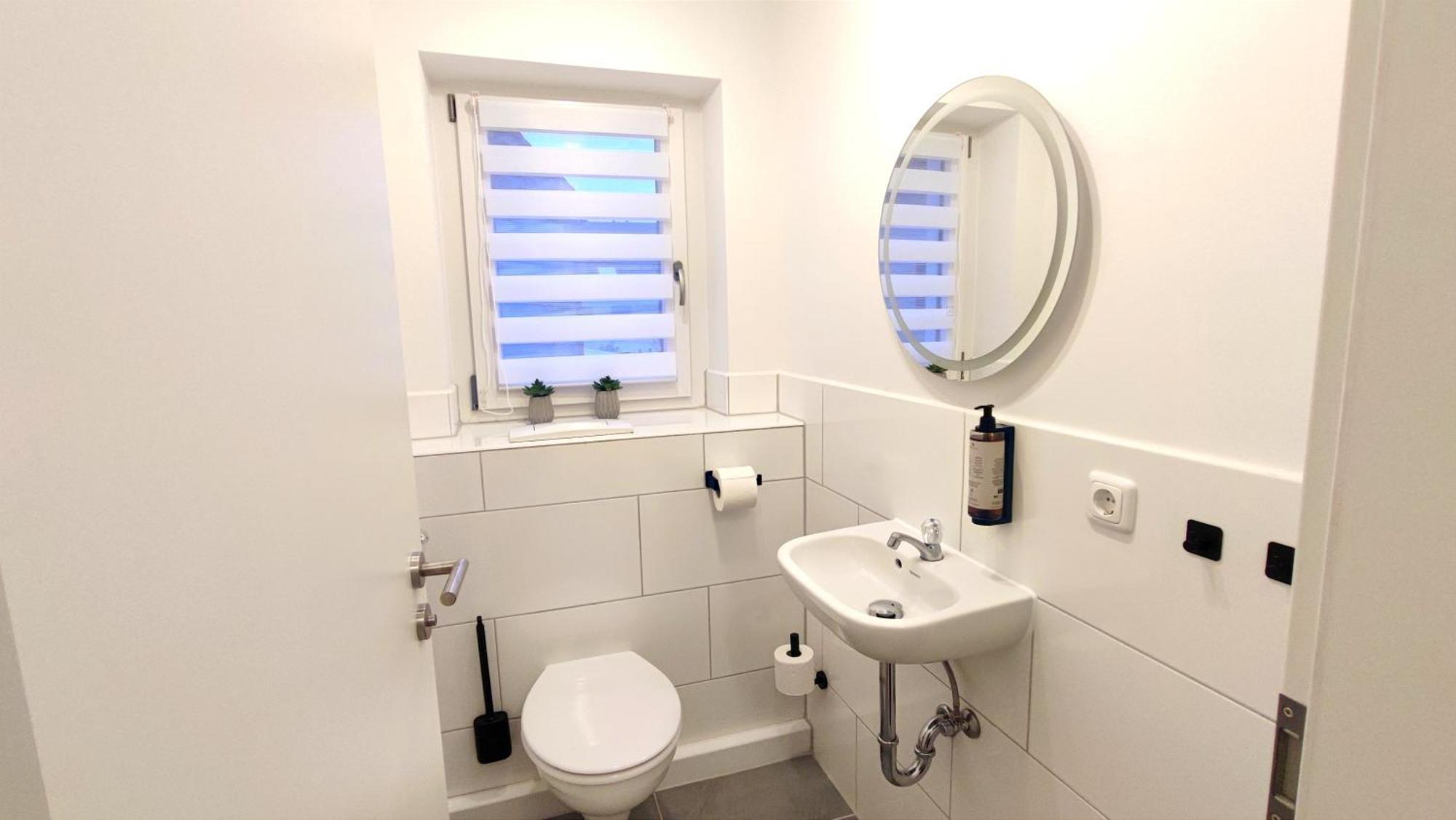 Homely Stay - Urban Oasis Apartments Moosburg Kültér fotó