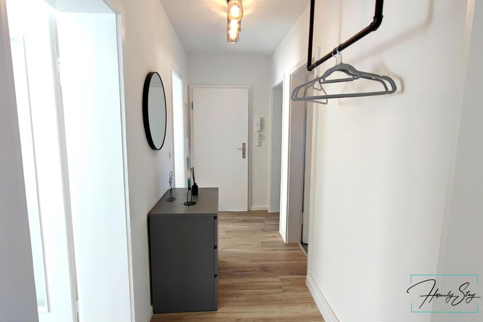 Homely Stay - Urban Oasis Apartments Moosburg Kültér fotó